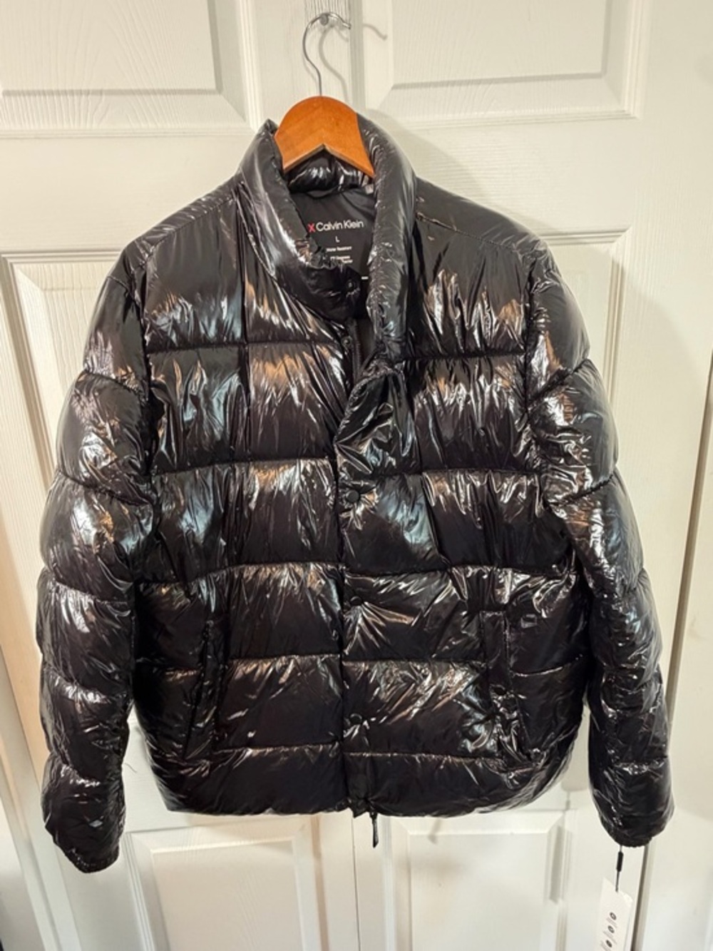Calvin Klein Snap Front Puffer Jacket Sorona Black Mens L NWT Shiny Coat Light